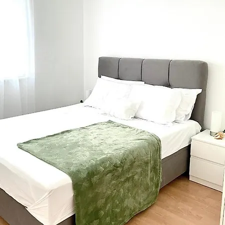 Apartment Seashell *